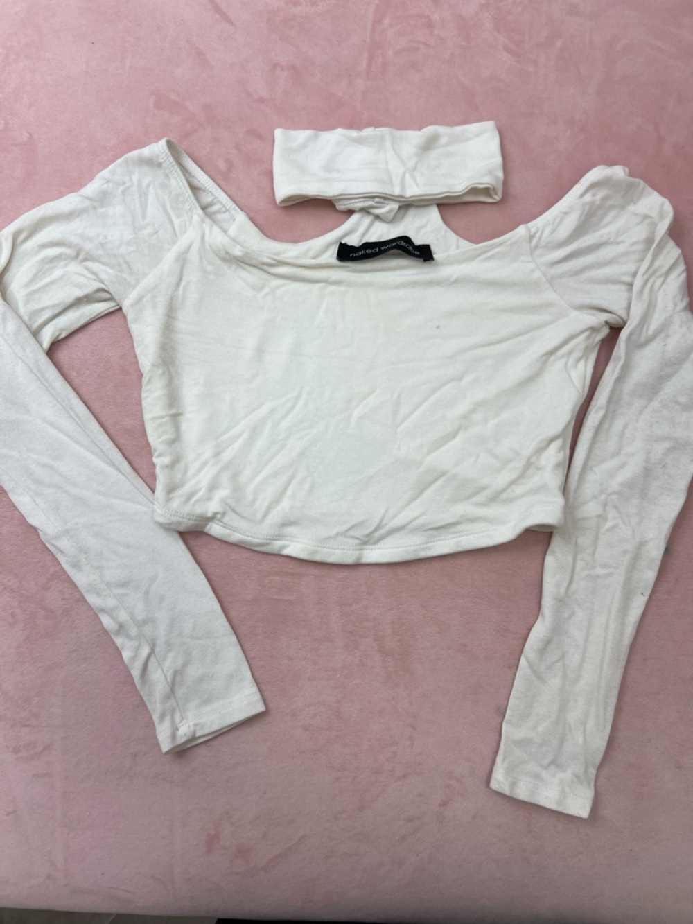 Naked wardrobe Long-Sleeve Crop Top